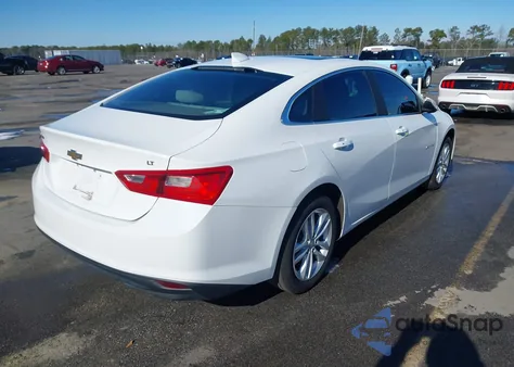 2018 Chevrolet Malibu Lt z USA, uszkodzony, nr VIN 1G1ZD5ST0JF128410